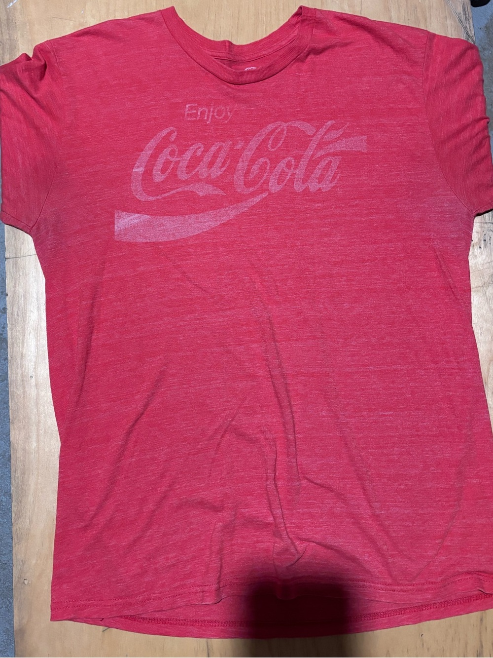 Coca Cola Men's Red Logo T-Shirt